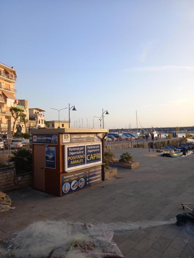 La Via Del Mare Acomodação com café da manhã Torre del Greco Exterior foto
